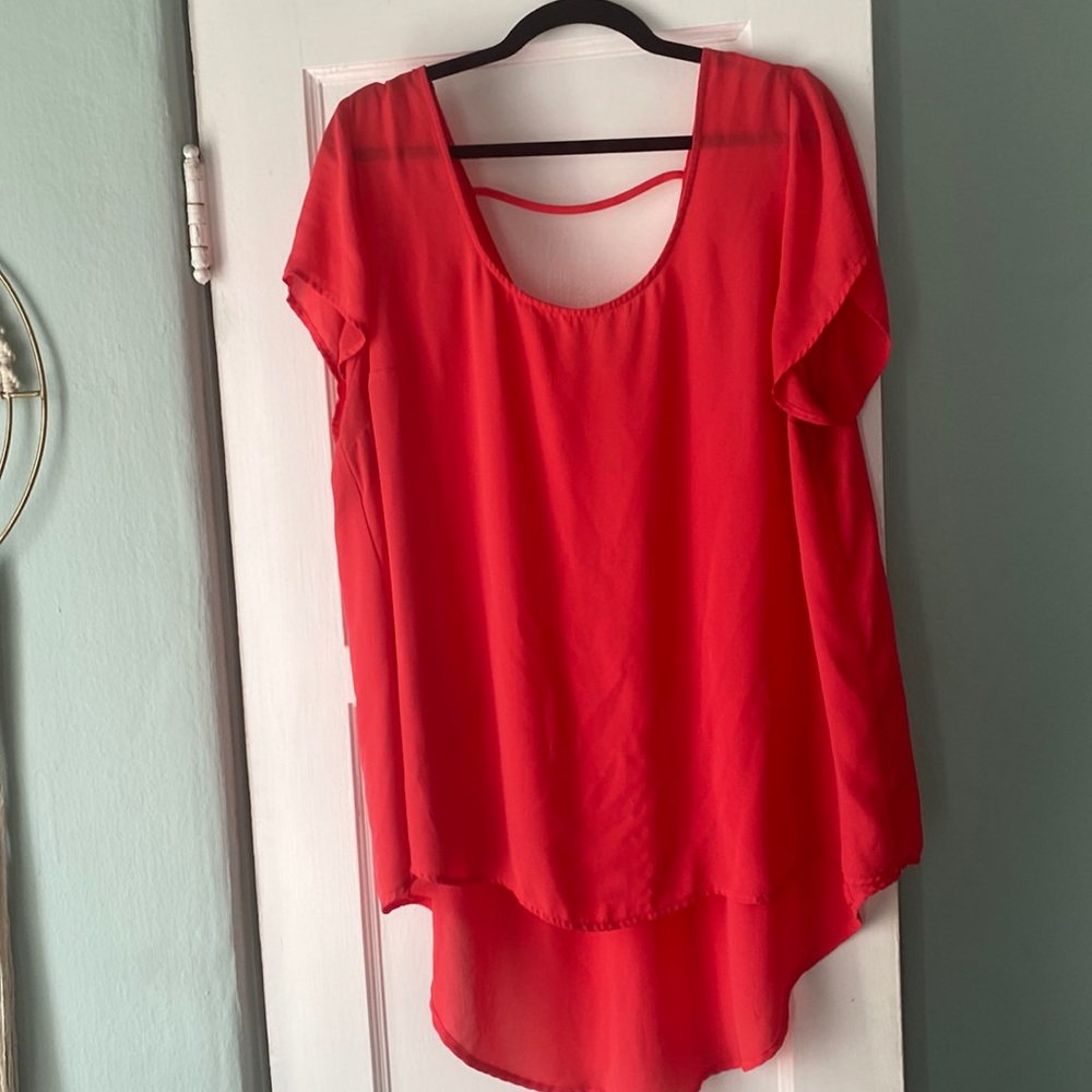 Torrid High/Low Short Sleeved Blouse